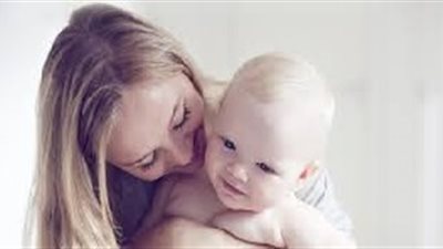 لهذه الأسباب افحصي جلد طفلك جيداً في الشتاء !