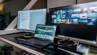 أسوس تكشف عن الحاسب ZenBook 3 Deluxe بمواصفات محسنة