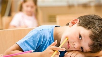 اضطراب نقص الانتباه وفرط الحركة بين الفتيات والصبيان