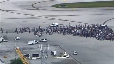 ارتفاع عدد ضحايا إطلاق النار في مطار بـ