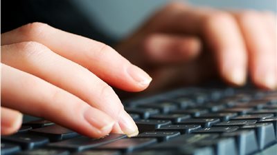 دراسة تؤكد أن طول ساعات العمل يؤدي للسكتة الدماغية !