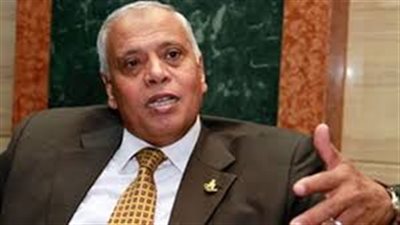 برلماني مطالبا بإجراء تعديل وزاري: 