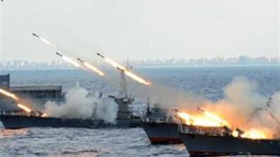 مناورات بحرية فى الخليج بمشاركة بريطانيا وأمريكا وفرنسا نهاية يناير