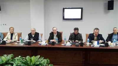 وفد أمريكي يزور مصر لبحث فرص الاستثمار في قناة السويس 