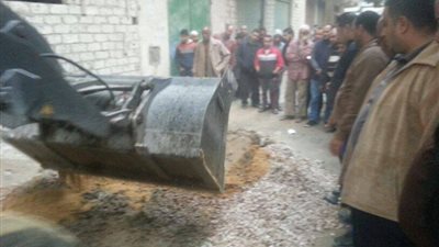 رئيس حي العجمي: الانتهاء من ترميم الهبوط الأرضي بـ