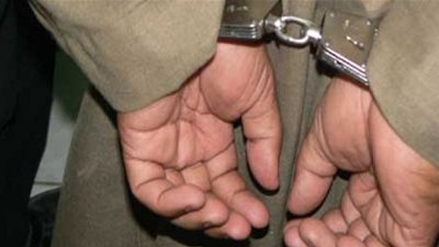 القبض على عاطل لتنقيبه عن الآثار داخل منزلة  بشبرا