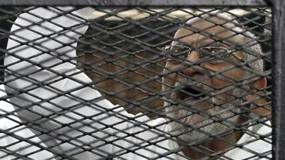 بدء جلسة محاكمة 