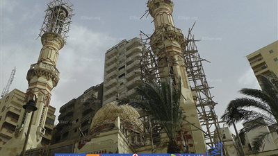 ننشر الصور الأولى لانهيار مئذنة مسجد 