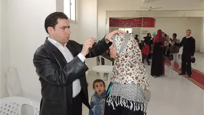 استمرار فعاليات القافلة الطبية المجانية لوزارة الداخلية للكشف على المواطنين في السويس (صور)