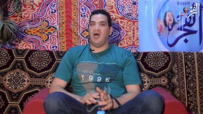 طاهر أبوليلة فى 