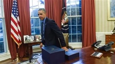 أوباما يغادر البيت الأبيض على وقع تغريدات ترامب اللاذعة