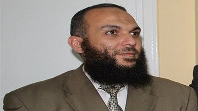 قيادي سلفي يطالب بوقف عرض فيلم 