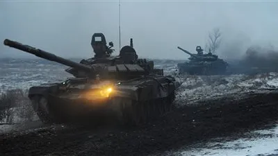 ألمانيا: إرسال دبابات إلى 