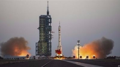 الصين تطلق 3 أقمار صناعية إلى الفضاء