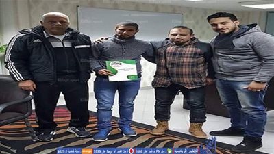 سموحة يتعاقد مع إسلام سري (صور)