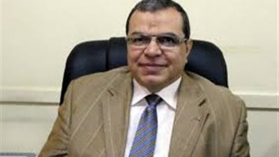 وزير القوى العاملة: نسعى لرفع قيمة العقود الضئيلة للعاملين بالكويت