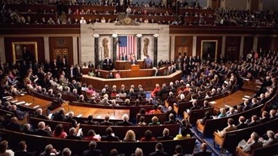 زعيم الديمقراطيين بالكونجرس يدعو للتأني بجلسات تأكيد مرشحي ترامب