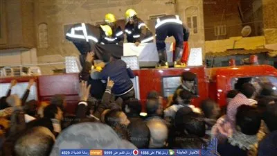 الآلاف يشيعون جثمان شهيد العريش بكفرالشيخ وسط هتافات 