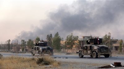 داعش يفجر مبان حكومية في الموصل