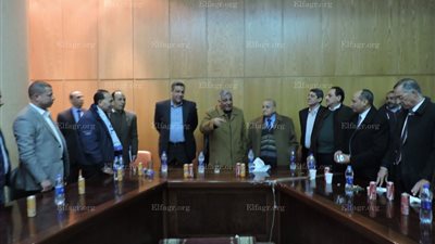 مدير أمن البحيرة يبحث مع التجار وضع آليات لضبط الأسعار (صور)