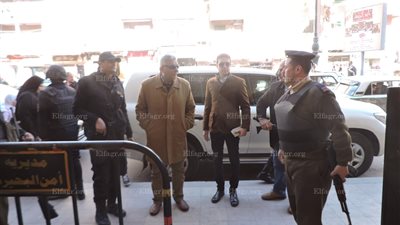 مدير أمن البحيرة يتابع سير العمل بإدارة الأحوال المدنية (صور)