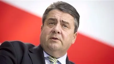  زعيم الحزب الديمقراطي الاشتراكي يخوض الانتخابات أمام ميركل في ألمانيا 