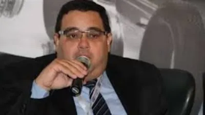 خبير اقتصادي: إجراءات قريبة من البنك المركزي لوقف التضخم