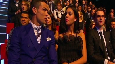 كريستيانو رونالدو يتوج بصديقة جديدة و