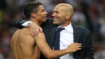 زيدان يحسم مصير 7 لاعبين من ريال مدريد