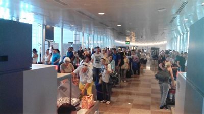 الوفد الروسي يبدأ جولته التفقدية بمطار الغردقة تمهيدًا لاستئناف الرحلات