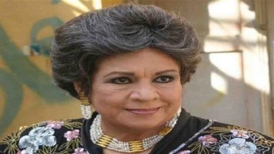 هكذا.. نعي الحجار كريمة مختار!! (صورة)