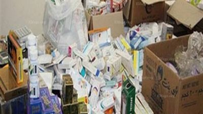 ضبط منشطات جنسية مجهولة المصدر داخل صيدلية ببني سويف (صور)