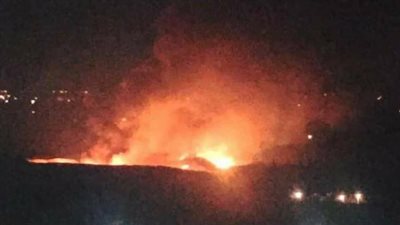 لحظة قصف صواريخ إسرائيلية مطار المزة العسكري بدمشق (فيديو)