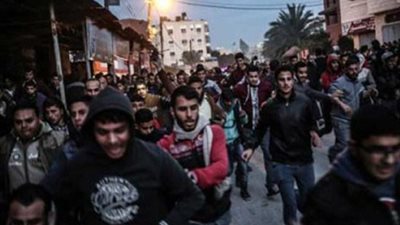 شرطة غزة تفرق متظاهرين محتجين ضد انقطاع الكهرباء