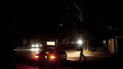 انقطاع الكهرباء عن غرب وجنوب ليبيا