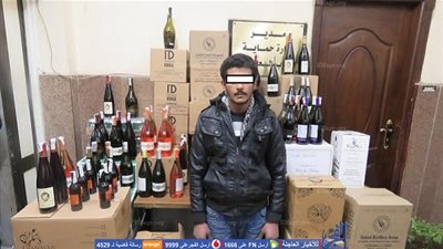 القبض على صاحب محل خمور بدون ترخيص وبحوزتة 3 آلاف زجاجة خمور بمدينة نصر