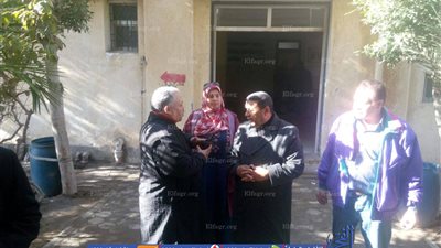 وكيل التعليم بالإسكندرية يتفقد لجان امتحانات الشهادة الابتدائية في العامرية وبرج العرب (صور)