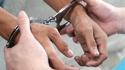 القبض على  مسجل خطر اختطف سائق وأجبره على توقيع ايصالات أمانه بـ