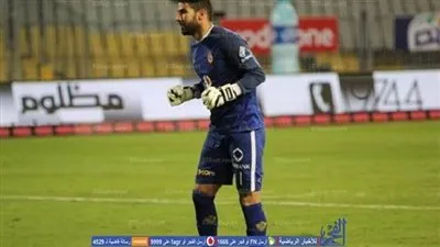 طبيب المنتخب يكشف تفاصيل إصابة إكرامي 