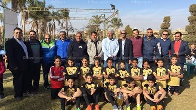 نادي جرين هيلز يحتفل بمناسبة حصول فريقه على المركز الأول