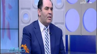 خبير اقتصادي: كان يجب اتخاذ قرار تحرير سعر الصرف مبكرًا 