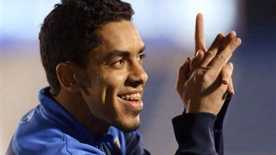 الدوسري يرحل عن الهلال بنصف راتب