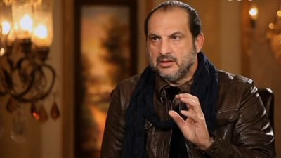 3 برقيات للفنان خالد الصاوي حول رفض طعن الحكومة في قضية 