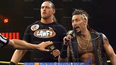 لعشاق المصارعة.. أحداث ونتائج عرض الرو الأخير