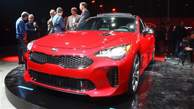 لأول مرة.. ظهور كيا ستينجر 2018 بمعرض أمريكا الشمالية الدولي