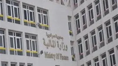 المالية تصدر كتيب للأطفال عن المشكلات الاقتصادية بـ الكاريكاتير 