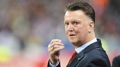 بالصورة ... نجم برشلونة يشكر فان جال