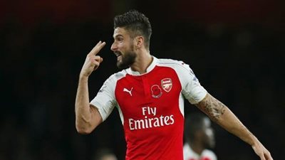 نجم آرسنال يرفض الدوري الصيني