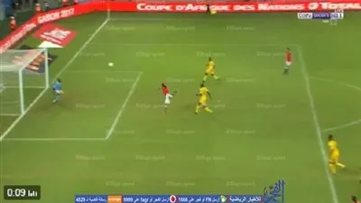 حارس مالي يمنع مصر من هدف التقدم بعد رأسية رائعة من مروان محسن (فيديو)
