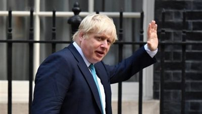 وزير الخارجية البريطاني يصف الرئيس الفرنسي بـ